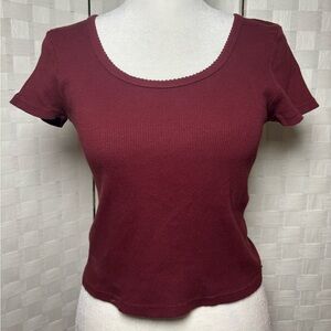 Brandy Melville crop top